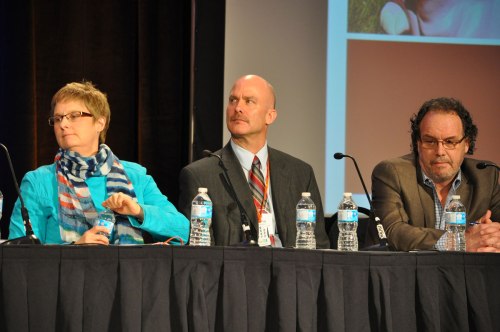 L to R: Anna Reid, President of the Canadian Medical Association, Mark Collison, Director of Advocacy for the BC and Yukon Heart and Stroke Foundation, and Dan Clow of GSK.